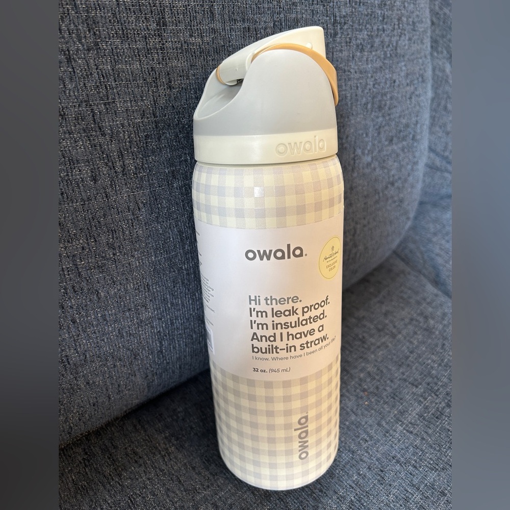 NWT Owala Picnic Perfection